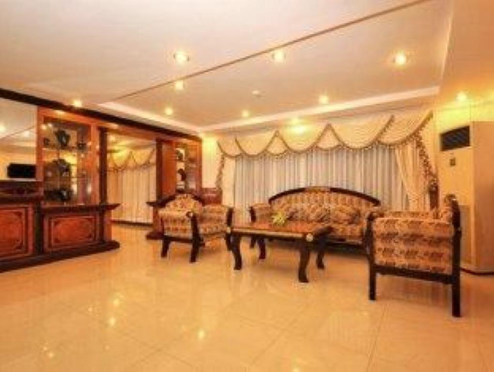Jun Yue Hotel Phnom Penh Exterior foto